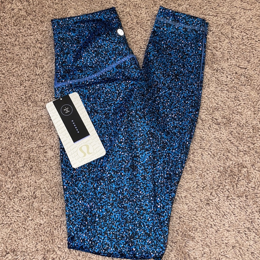 size 4 lululemon leggings NWT